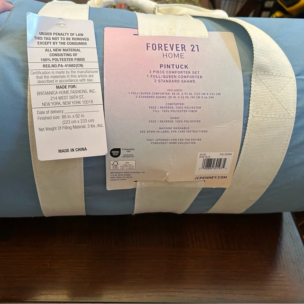 Forever 21 Solid Texture Blue Full/Queen Comforter Set 🆕